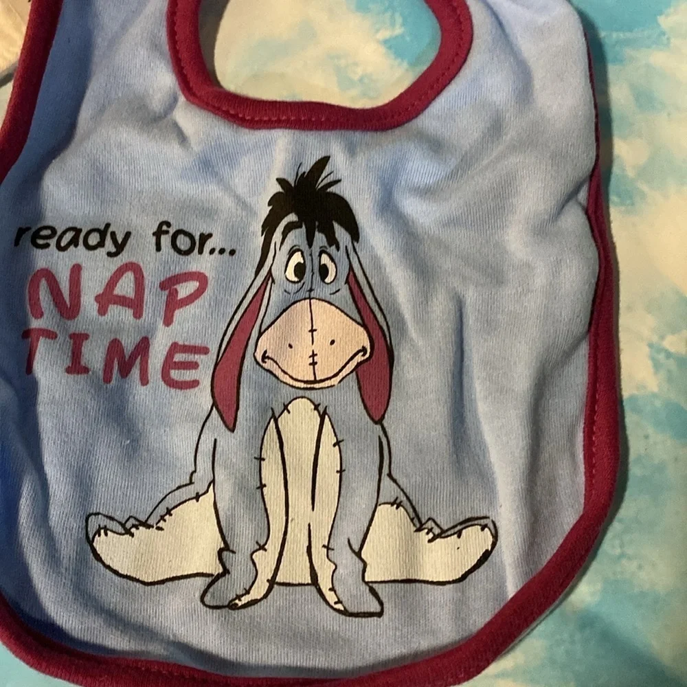3/$20 Like New Baby Bibs